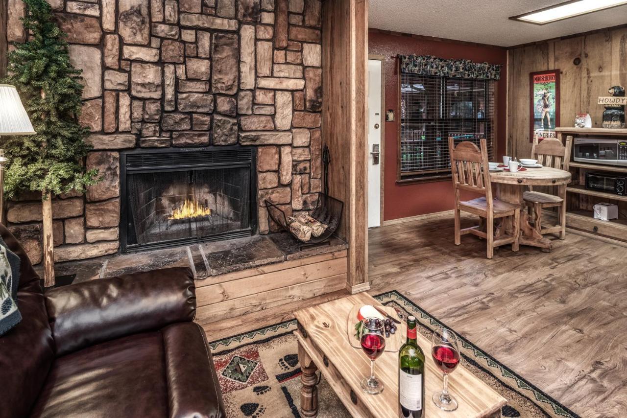 Shadow Mountain Lodge And Cabins รุยโดโซ ภายนอก รูปภาพ