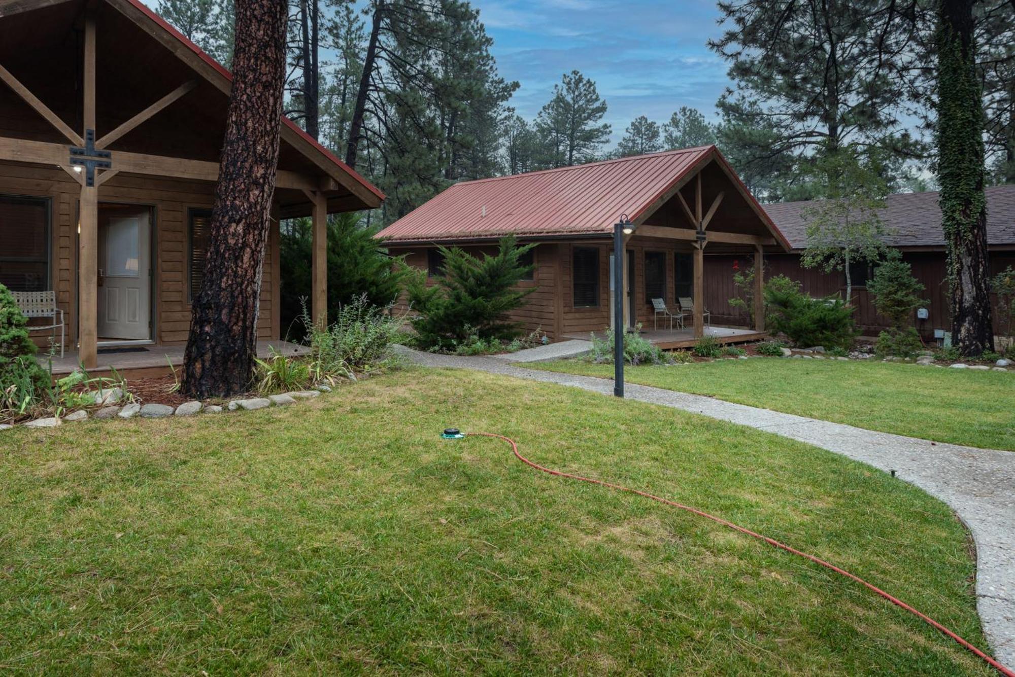 Shadow Mountain Lodge And Cabins รุยโดโซ ภายนอก รูปภาพ